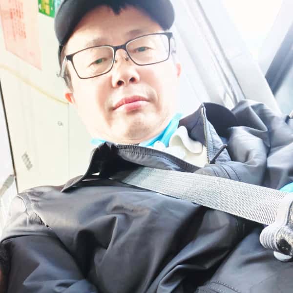 上海56岁单身帅哥真诚找对象-中卫征婚相亲网