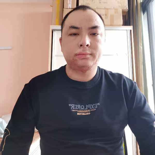 33岁岁四川单身帅哥 - 中卫吉缘网