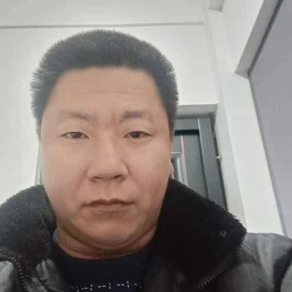 35岁岁四川单身帅哥 - 中卫吉缘网