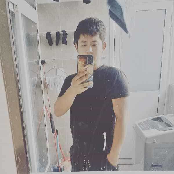 31岁岁河南单身帅哥 - 中卫吉缘网
