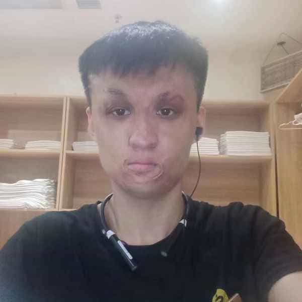 27岁岁山东单身帅哥 - 中卫吉缘网