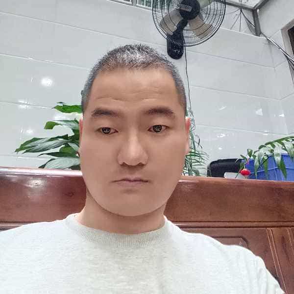 37岁岁福建单身帅哥 - 中卫吉缘网