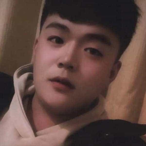 27岁岁山东单身帅哥 - 中卫吉缘网