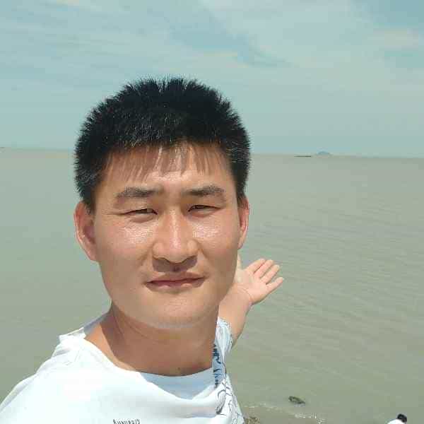 32岁岁山东单身帅哥 - 中卫吉缘网