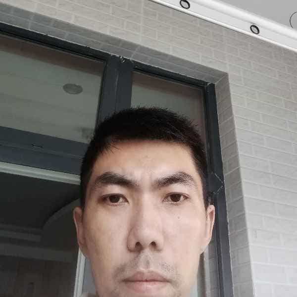 39岁岁江苏单身帅哥 - 中卫吉缘网