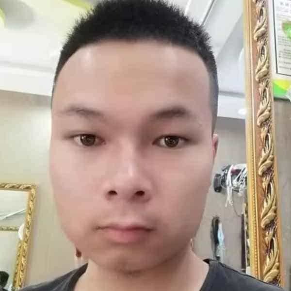29岁岁云南单身帅哥 - 中卫吉缘网