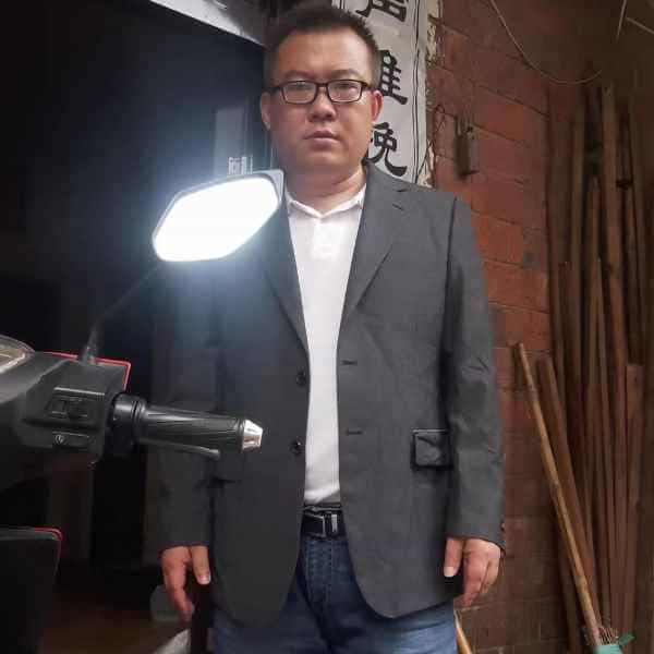 40岁岁江西单身帅哥 - 中卫吉缘网