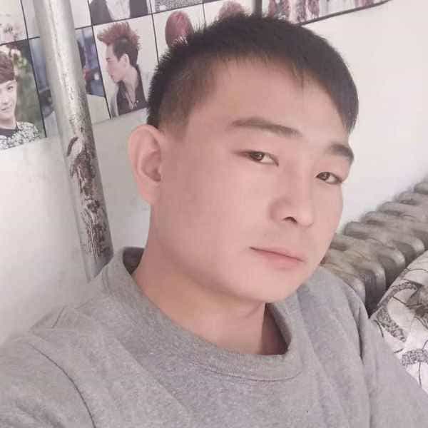 33岁岁河北单身帅哥 - 中卫吉缘网