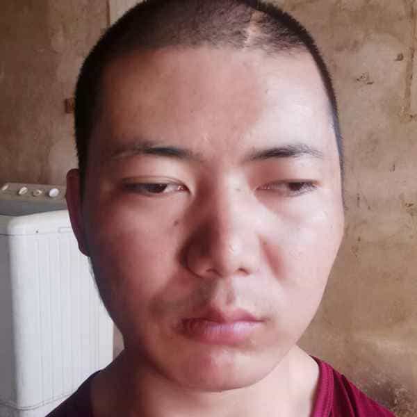 35岁岁云南单身帅哥 - 中卫吉缘网