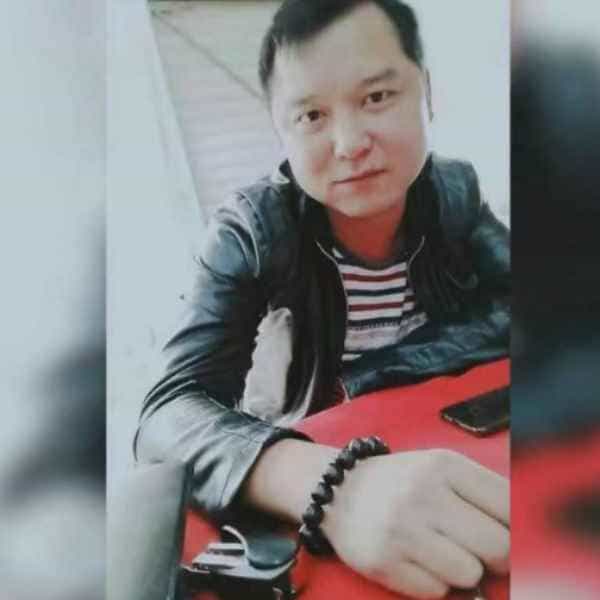 40岁岁湖南单身帅哥 - 中卫吉缘网