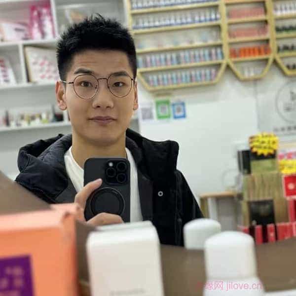 29岁岁陕西单身帅哥 - 中卫吉缘网