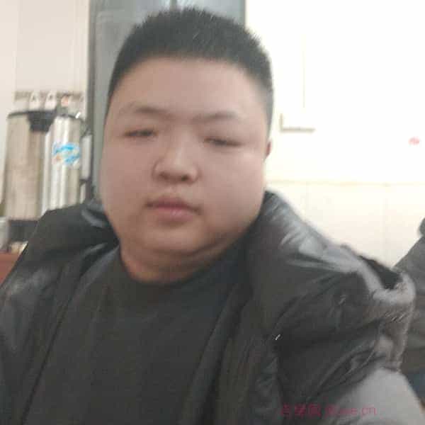 36岁岁山东单身帅哥 - 中卫吉缘网