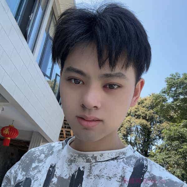 32岁岁四川单身帅哥 - 中卫吉缘网